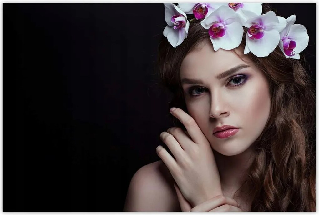 Poszterek 120x80 Egy gyönyörű barna lány portréja