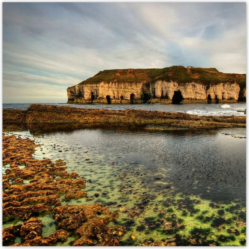 Poszterek 70x70 Felhők a sziklák felett