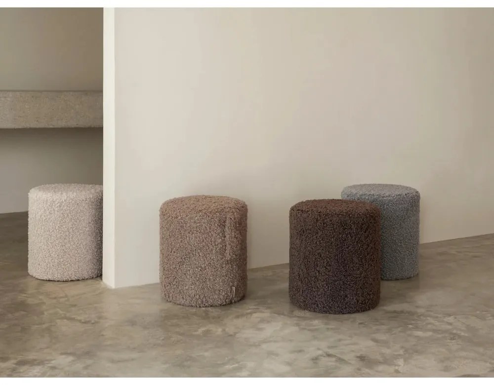 Sötétbarna buklé puff Teddy – Blomus