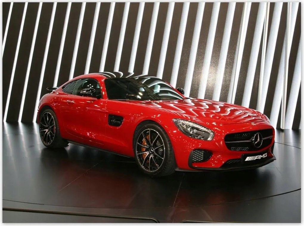 Poszterek 135x100 Piros Mercedes Amg
