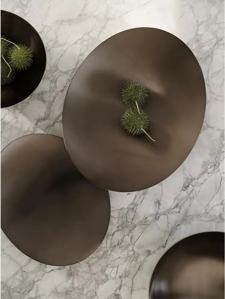 Rozsdamentes acél dekoratív tálca 35x42 cm Ondea – Blomus