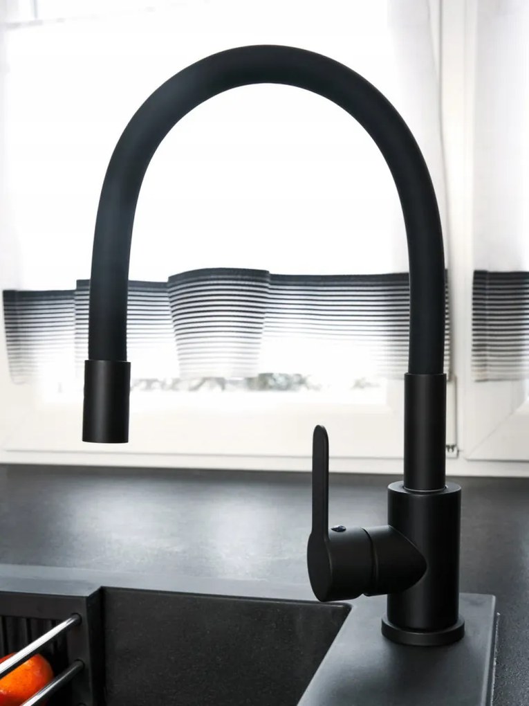 Caldo Freddo álló mosogató csaptelep FEKETE - FEKETE flexibilis kifolyócsővel