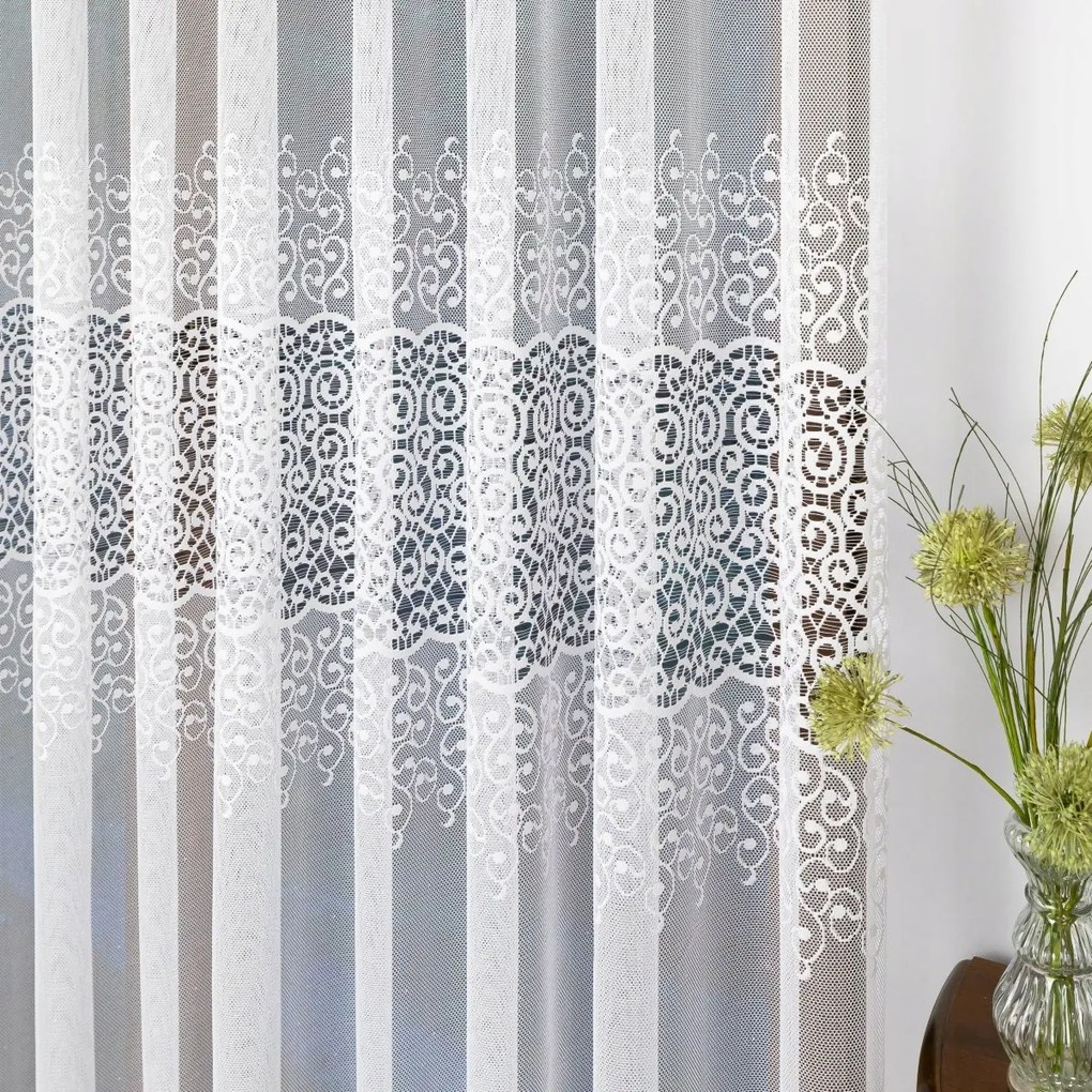 Jacquard Függöny, Kész Szalaggal 31931 500cm széles x 150 cm