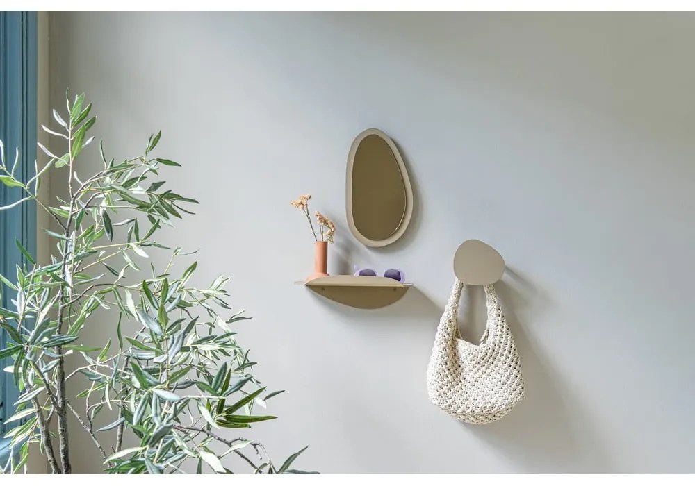 Bézs fém fali polc 34 cm Pipa – Spinder Design