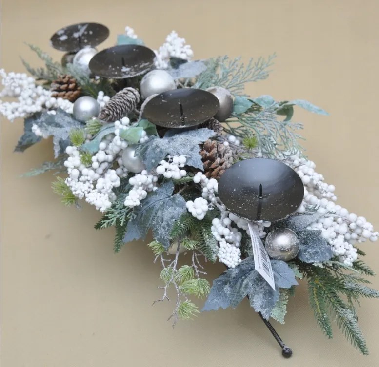 Karácsonyi gyertyatartó, ünnepi asztaldísz, karácsonyi dekoráció