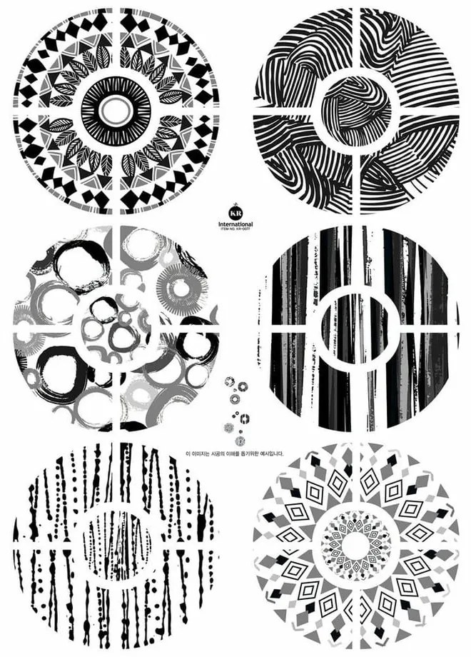 Grey And Black Circles falmatrica - Ambiance