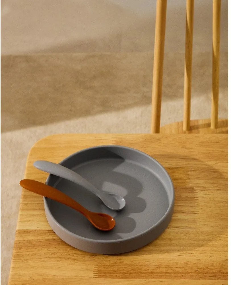 Szilikon gyerek étkészlet 2 db-os Lili – Kave Home