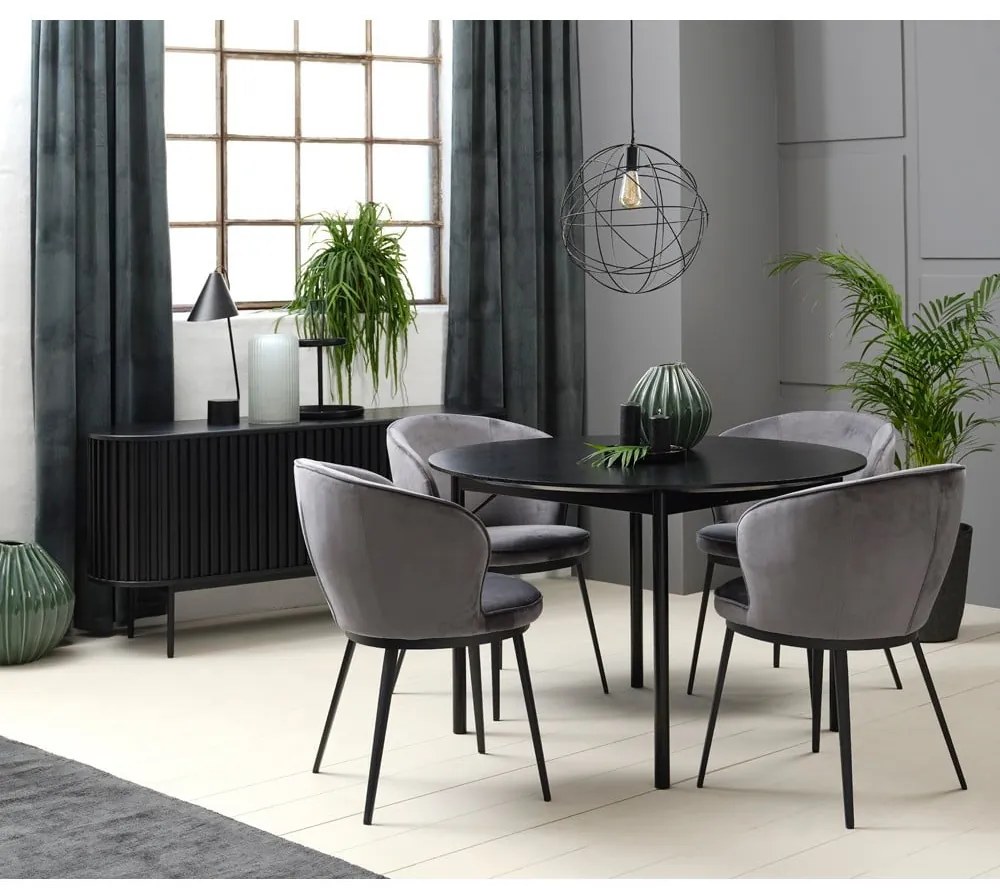 Fekete alacsony komód tolóajtóval, tölgyfa dekorral 73x160 cm Siena – Unique Furniture