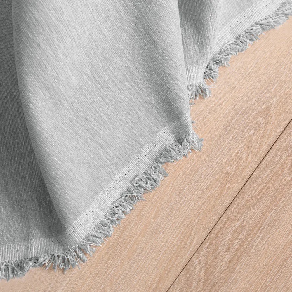 Világosszürke zsenília ágytakaró 220x240 cm Talo – Filumi