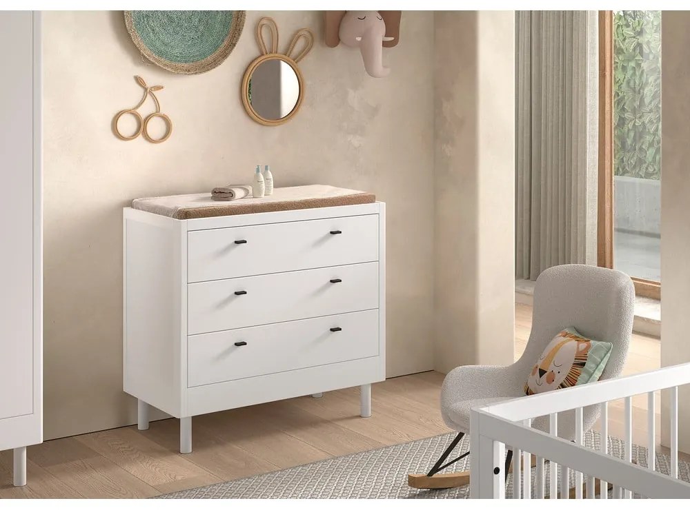 Fehér bükkfa gyerek komód 100x95x55 cm Forrest – Vipack