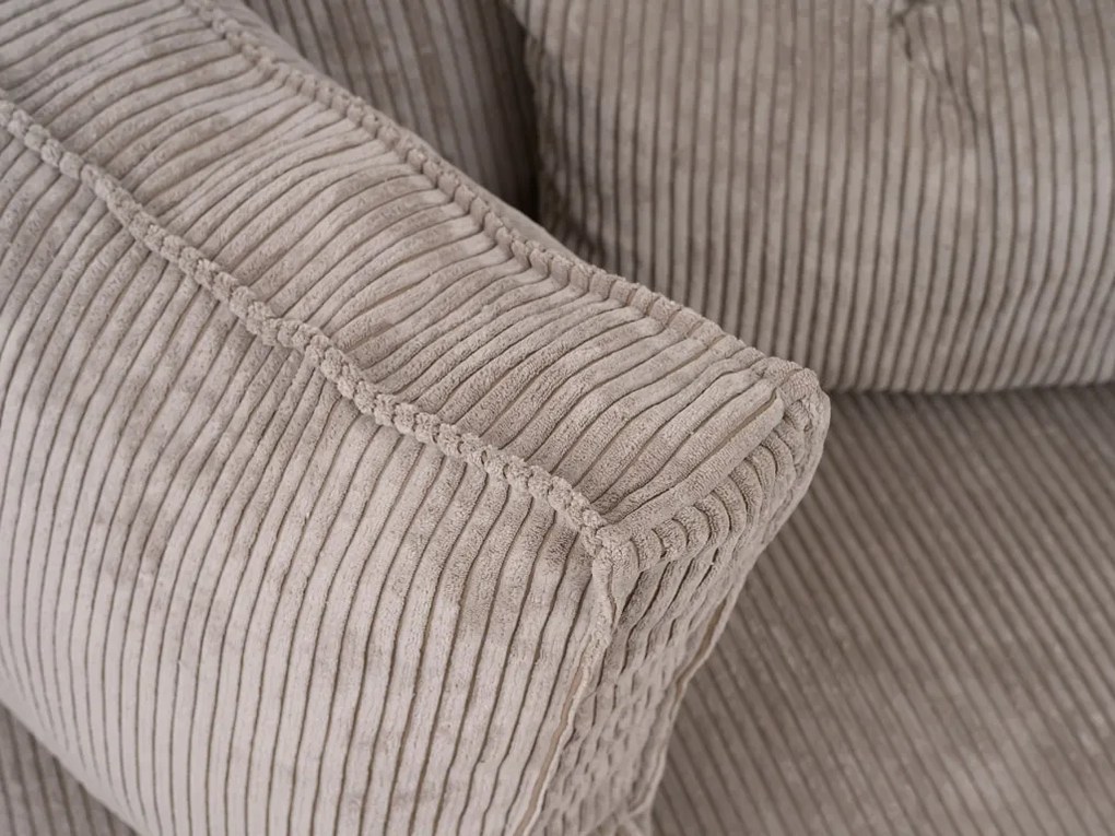 AKCIÓ Világosbézs sarokkanapé SMART COSARO, kétoldalas + 2 párna INGYEN II. osztály