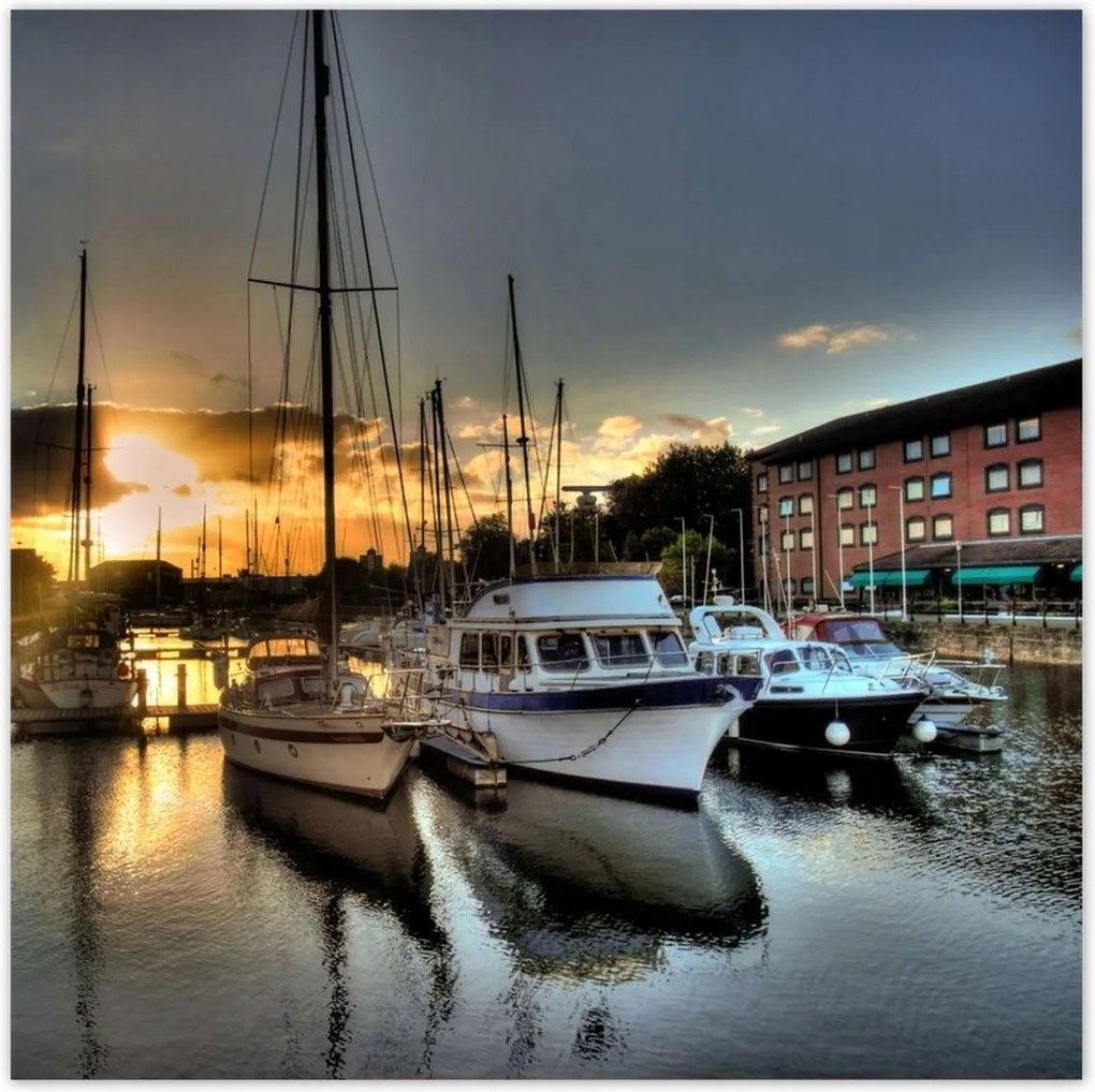 Poszterek 100x100 Nyugat a kikötőben