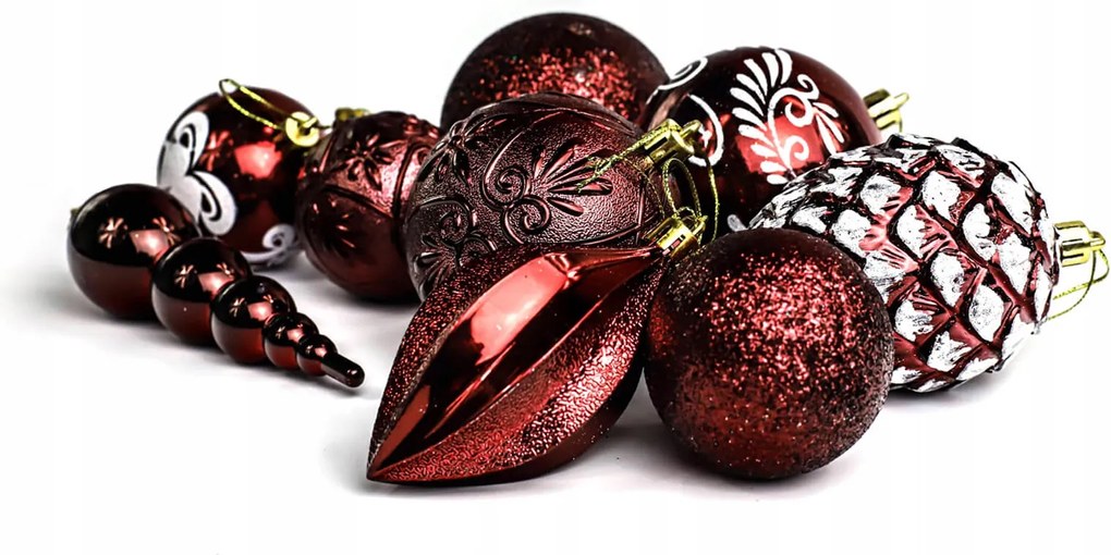 Piros karácsonyfa díszek, 28 darabos készlet