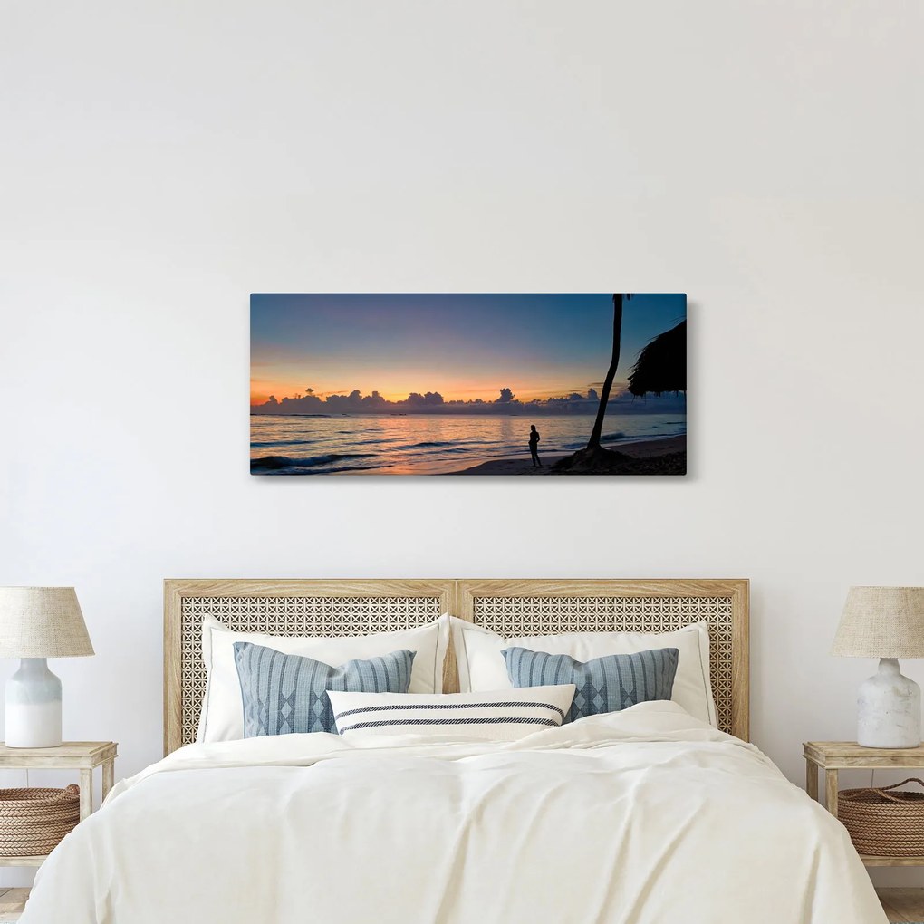 Kép egy nőről a tengerparton (120x50 cm)