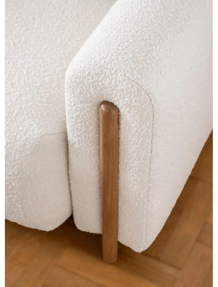 Elefántcsont színű buklé kinyitható-tárolóhelyes kanapé 244 cm Arcadova – ELTAP