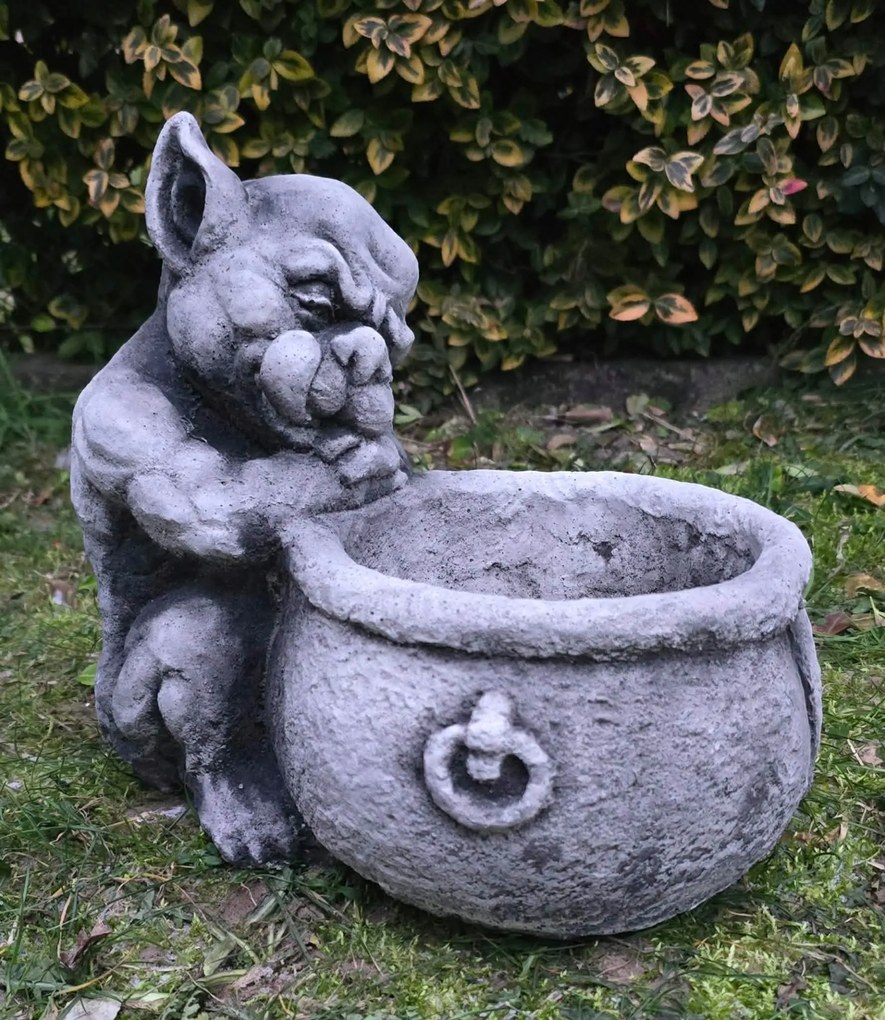 Kerti figurák beton dekoráció Vízköpő, Trol,l manó virágtartó