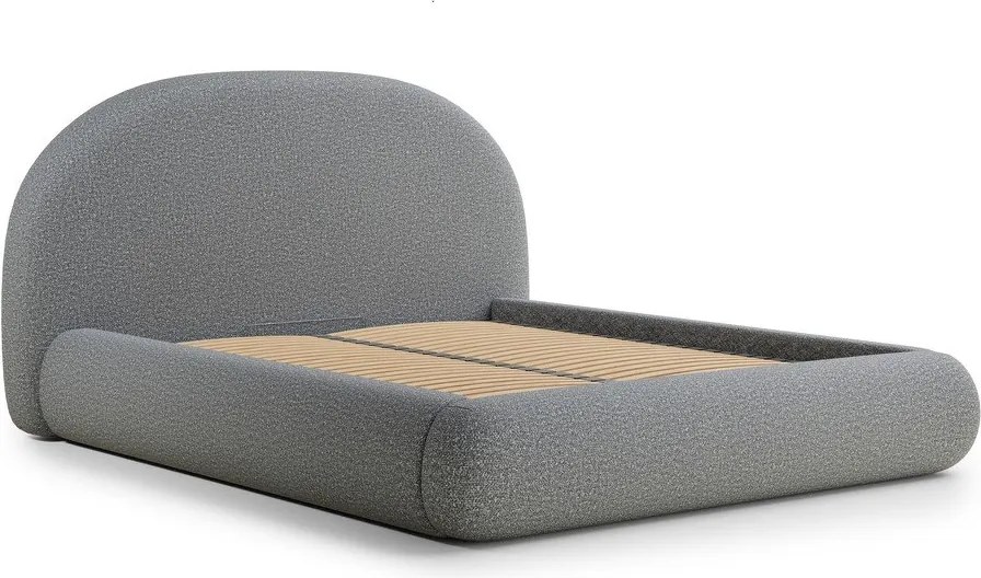 Szürke kárpitozott ágyneműtartós franciaágy ágyráccsal 180x200 cm Maumere – Maison de Rêve