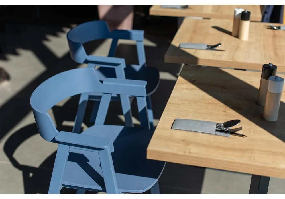 Kék tölgyfa karfás étkezőszék Flip – Gazzda