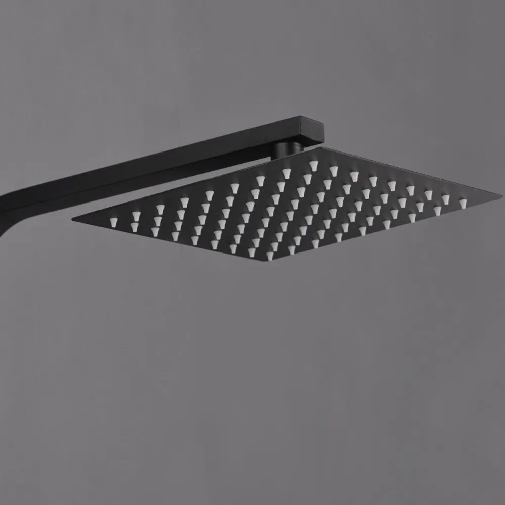 Mazama Black zuhanyszett termosztátos csapteleppel