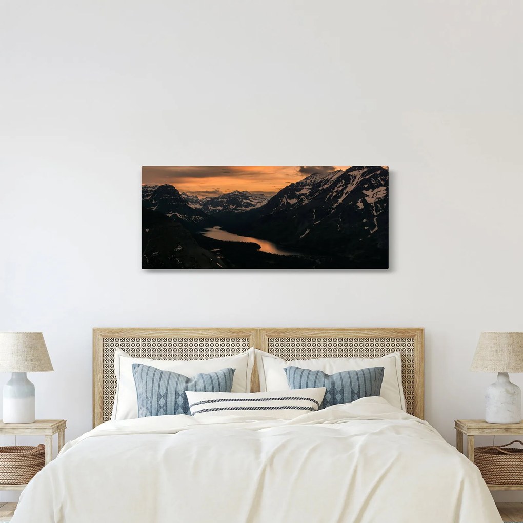 Egy tó képe a hegyek között (120x50 cm)