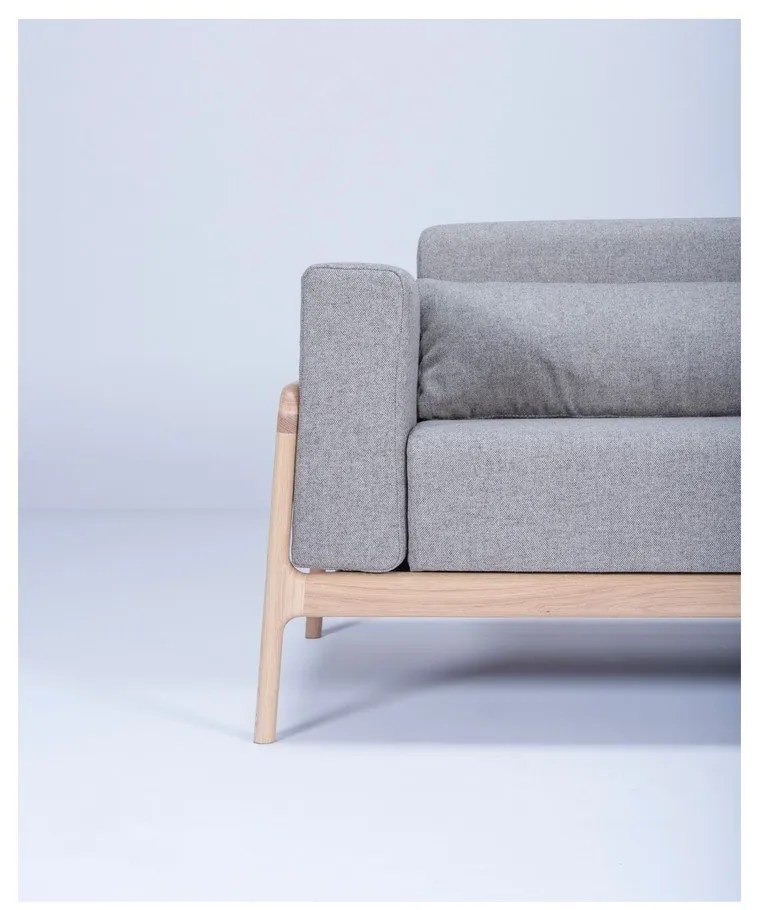 Fawn Plus szürke kanapé tölgyfából, 240 cm - Gazzda