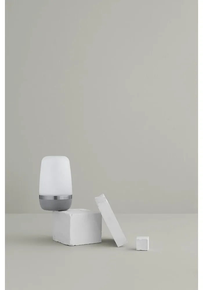 Spirit világosszürke kisméretű kültéri LED lámpa - Blomus