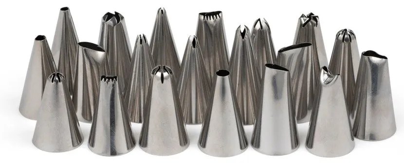 Cukrászati díszítő eszköz szett, tartozékok száma 24 db – Blomsterbergs