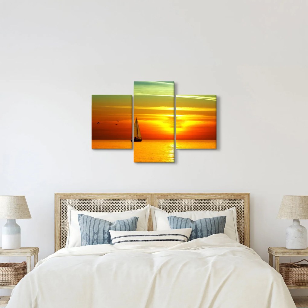 Naplemente egy jachttal képe (90x60 cm)