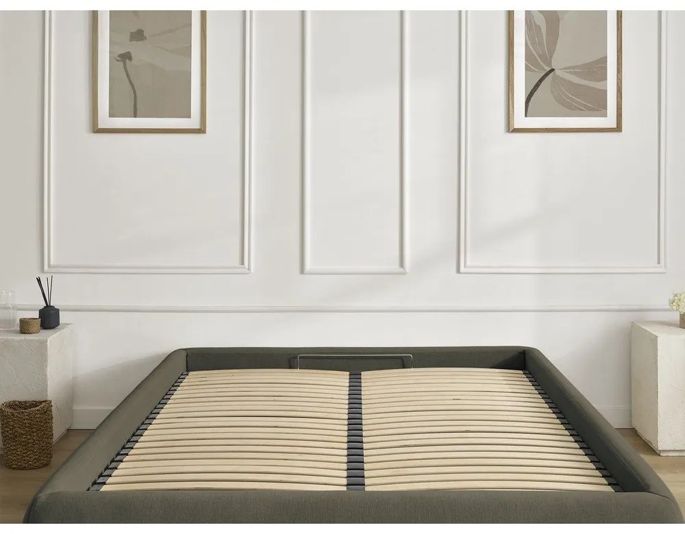 Sötétzöld kárpitozott ágyneműtartós-ágytámla nélkül franciaágy ágyráccsal 160x200 cm Inera – Bobochic Paris
