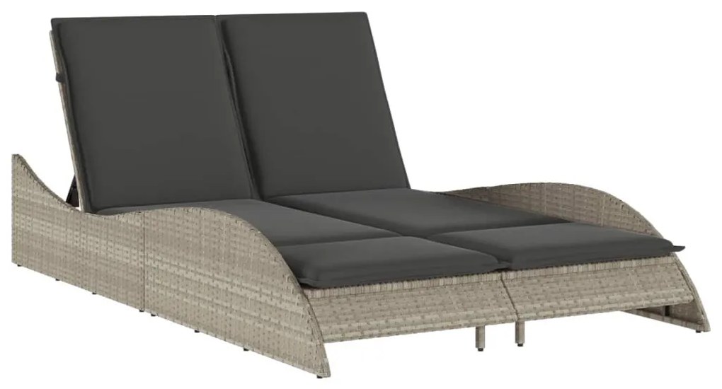 Világosszürke polyrattan napozóágy párnákkal 114x205x73 cm