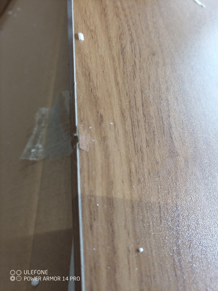 AKCIÓ Dohányzóasztal gesztenye dekor asztallappal MERRO II. osztály