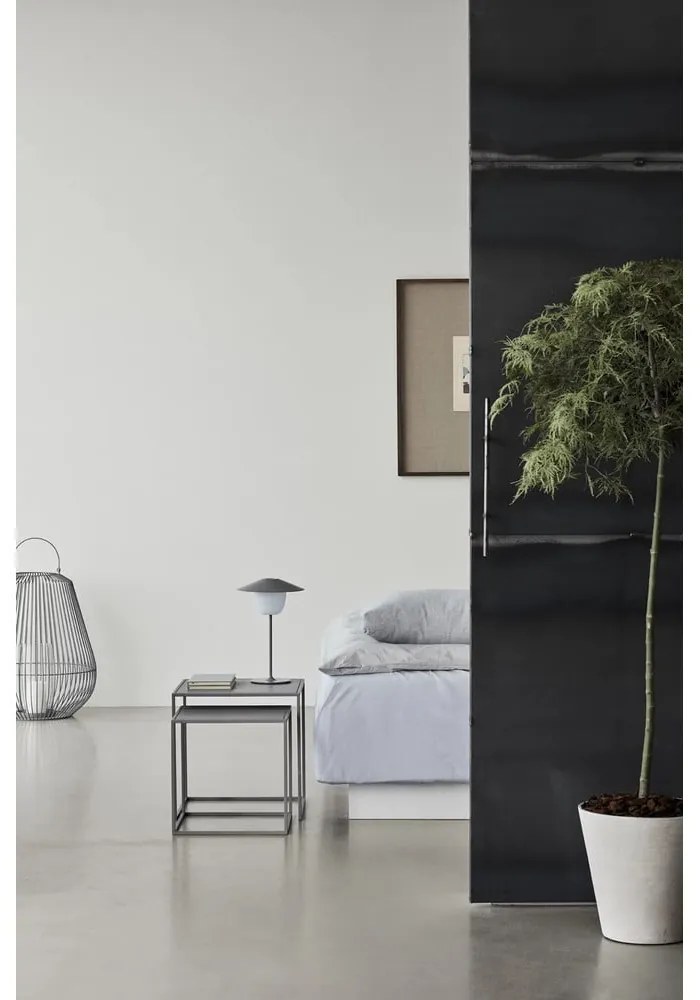 Világosszürke fém dohányzóasztal szett 2 db-os 40x40 cm Fera – Blomus