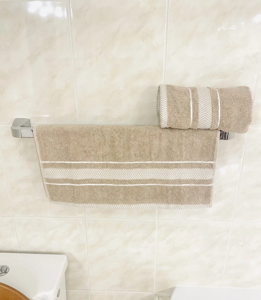 4 db Monaco barna fürdőlepedő szett 70x140cm és törölközők 50x90cm TiaHome