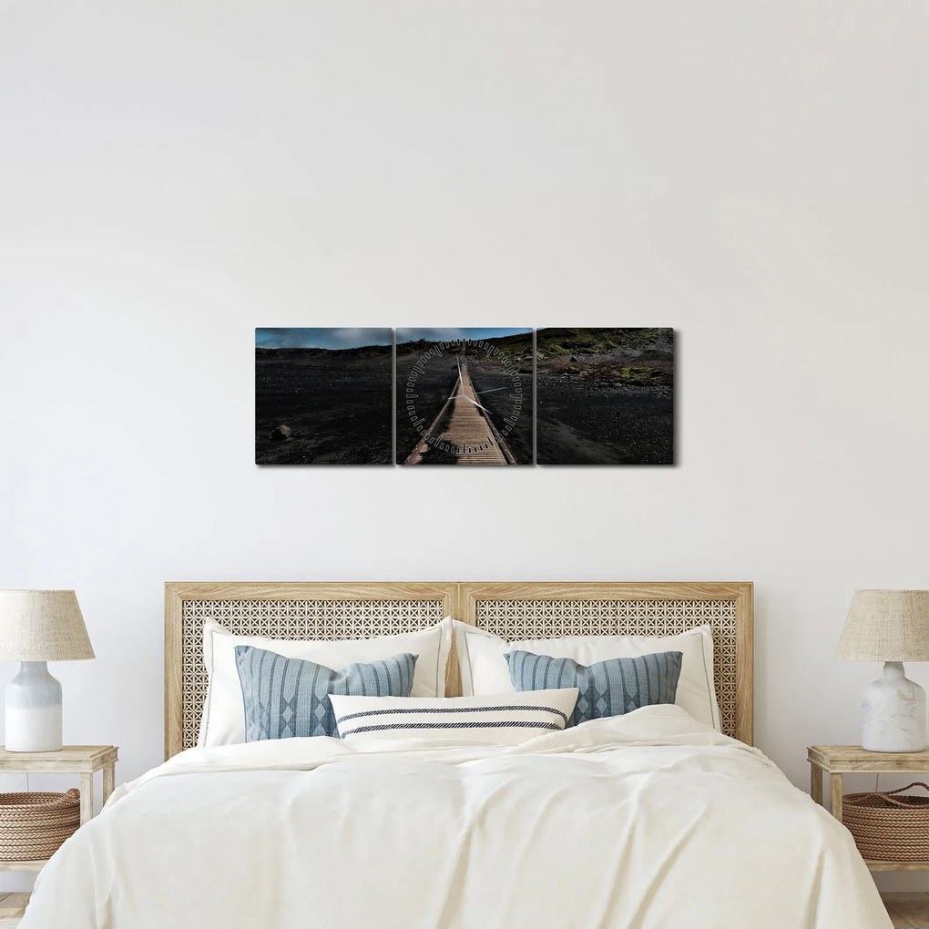 Egy kép a fa útról alkonyatkor (órával) (90x30 cm)