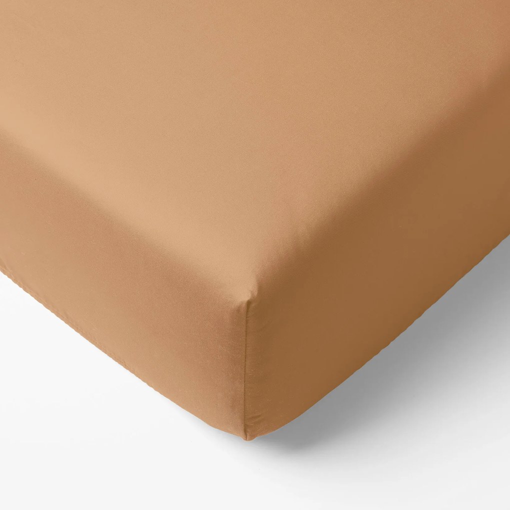 Goldea pamut gumis lepedő - őszi barna 200 x 200 cm