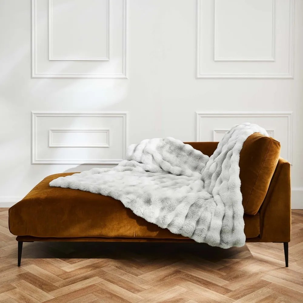 Szürke mikroplüss takaró 180x220 cm Mounty – douceur d'intérieur