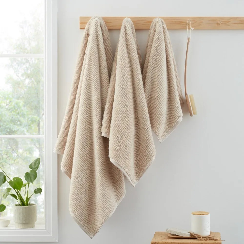 Bézs pamut fürdőlepedő 70x127 cm Soft Zero Twist Spa Towel – Bianca