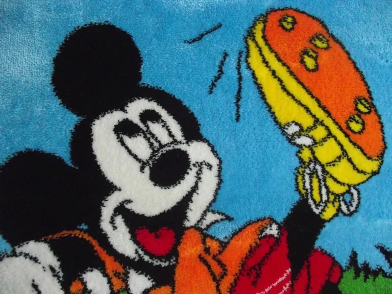 Mickey a pályán Focis Szőnyeg Disney Gyerekszőnyeg