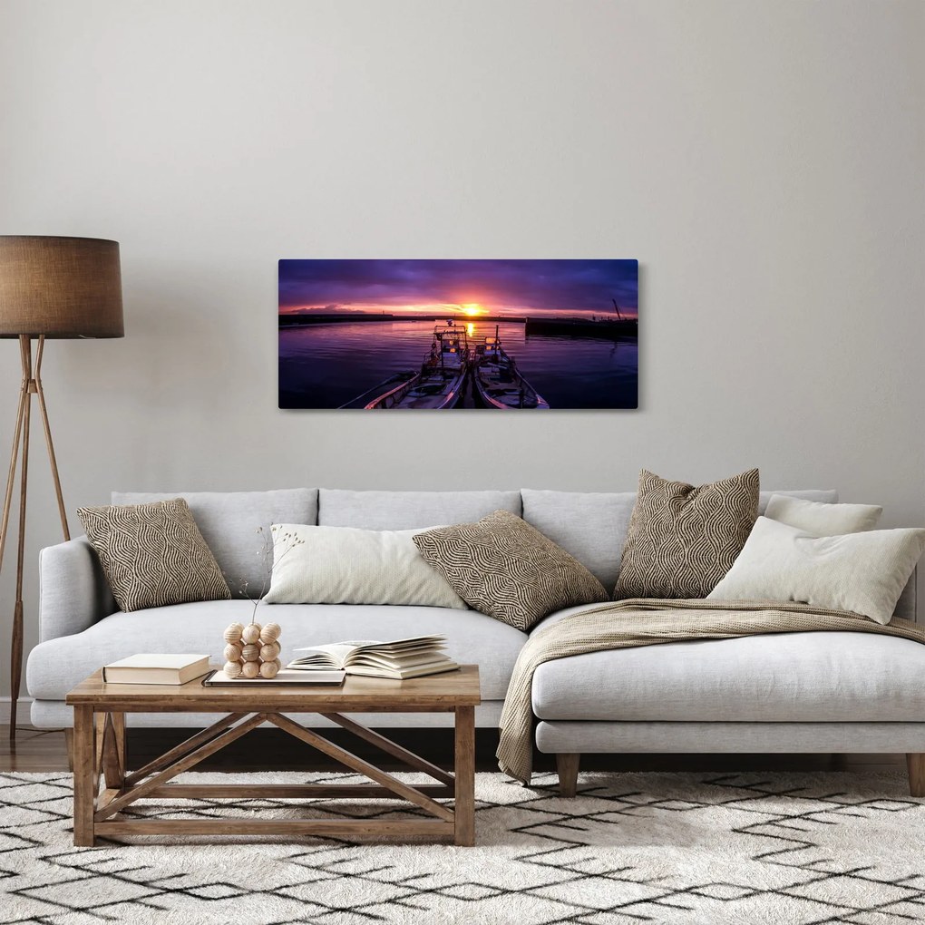 Egy halászhajók képe egy kikötőben (120x50 cm)