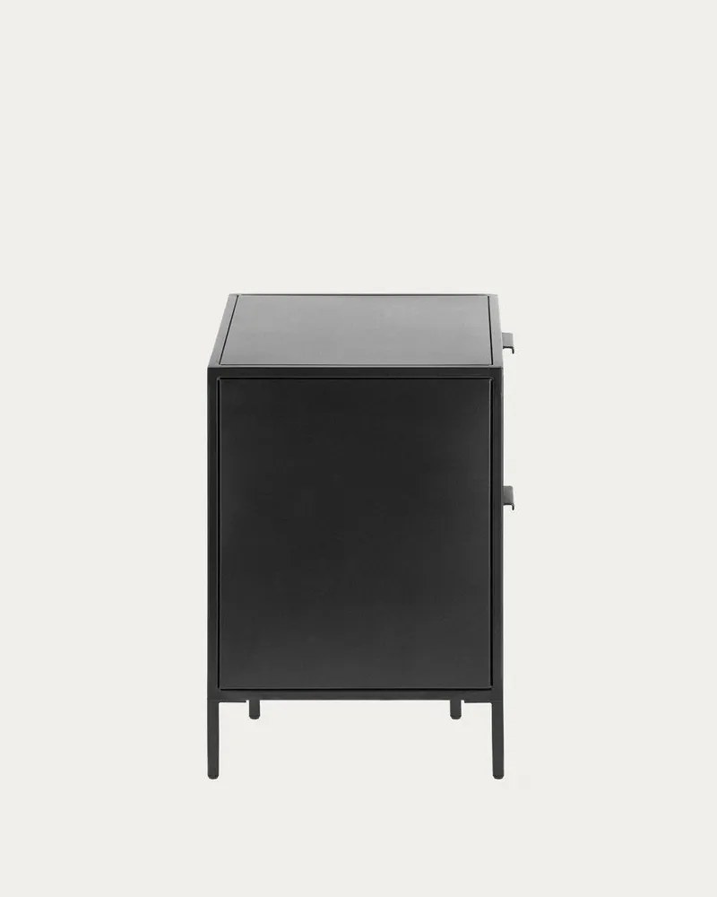 Fekete acél éjjeliszekrény Shantay – Kave Home