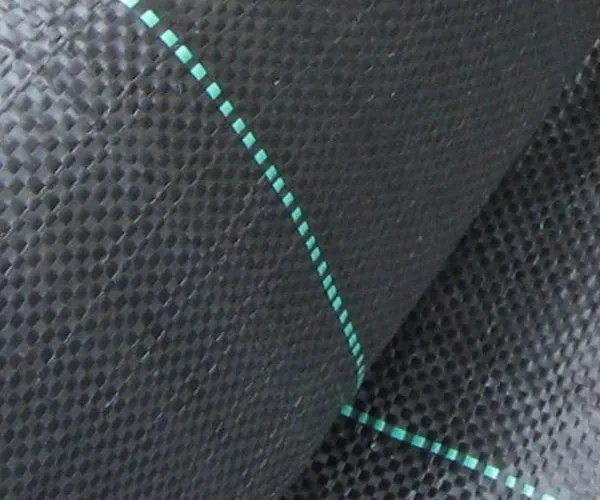 Agrotextília- Mulcsozó szőnyeg 2,7/100m 70g/m2 U