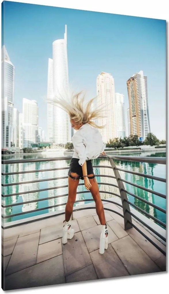 Vászonkép 80x120 Kifejező tánc Szőke