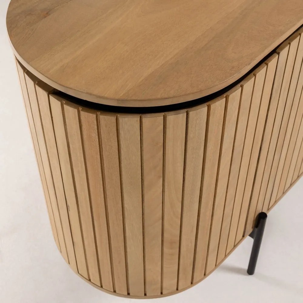 Natúr színű mangófa alacsony komód 170x80 cm Licia – Kave Home