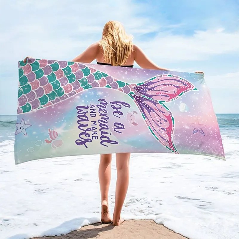 Gyorsan száradó strandtörölköző BE A MERMAID 70 x 150 cm színes, 100% mikroszálas