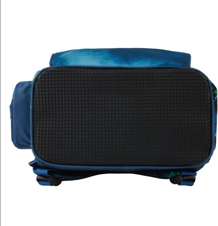 5 darabos iskolai készlet egy kis focista számára