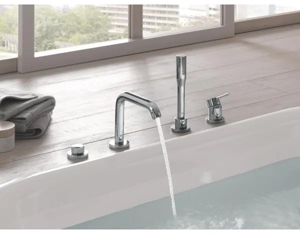 GROHE 19578001 - ESSENCE 197 mm négylyukú kádcsaptelep, fényes króm