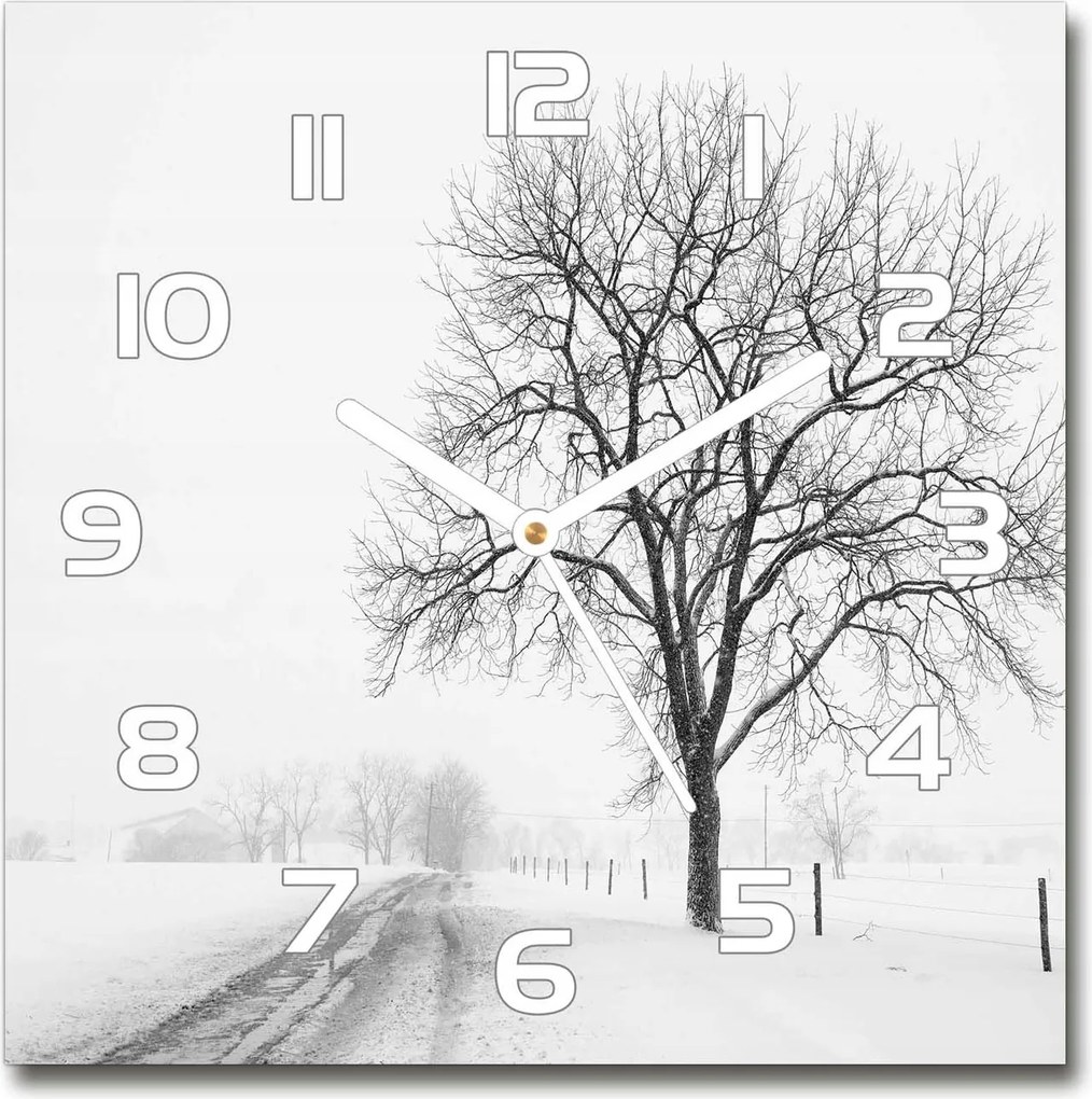 Óra edzett üvegből Fa télen 30x30 cm
