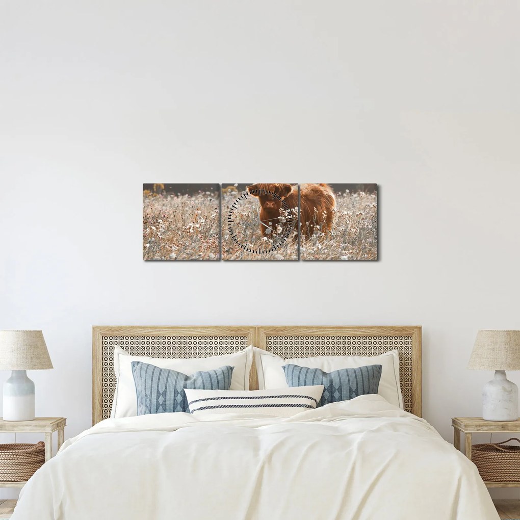 Kép - Skót tehén a virágban (órával) (90x30 cm)