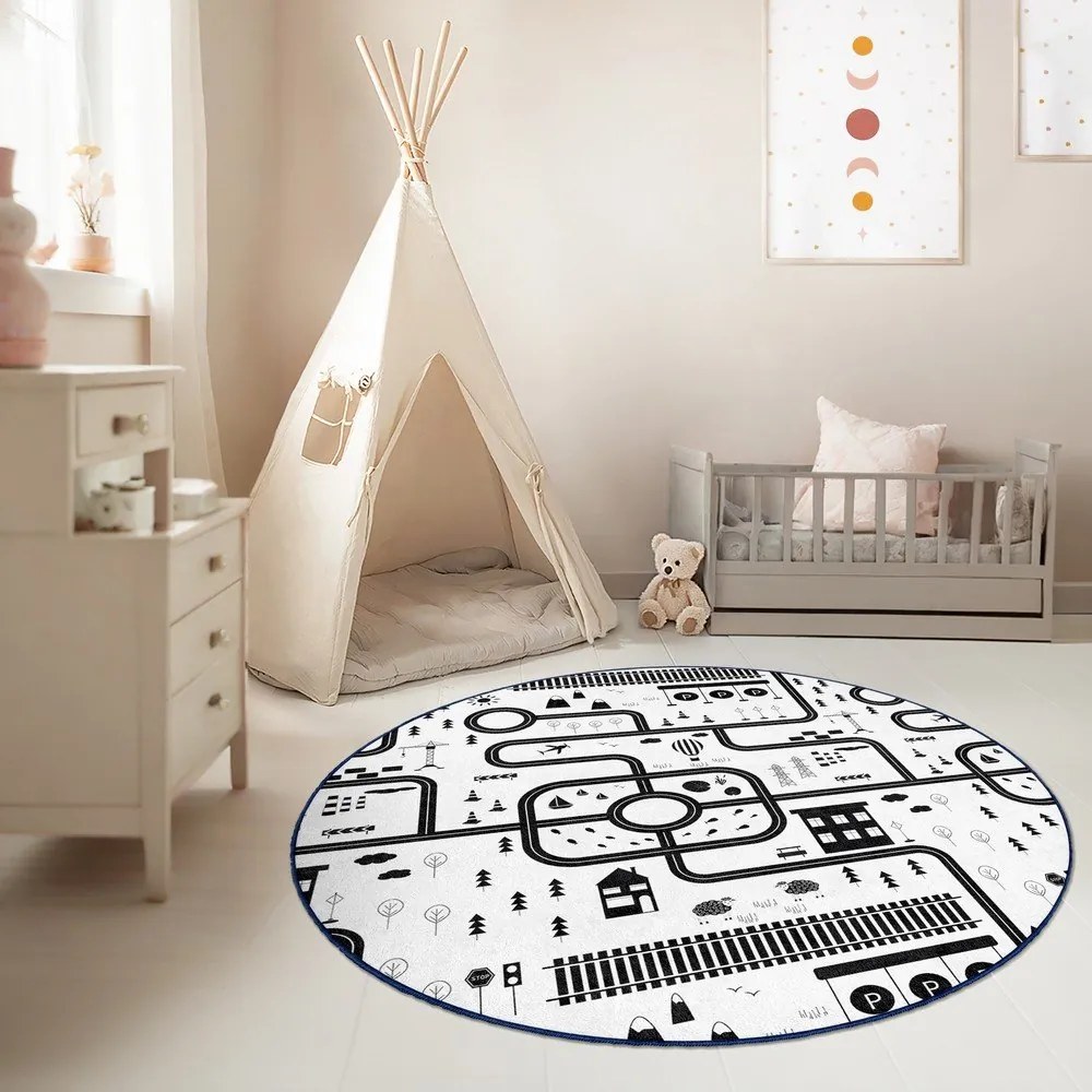 Fekete-fehér mosható gyerek játszószőnyeg ø120 cm In My Town – Mila Home