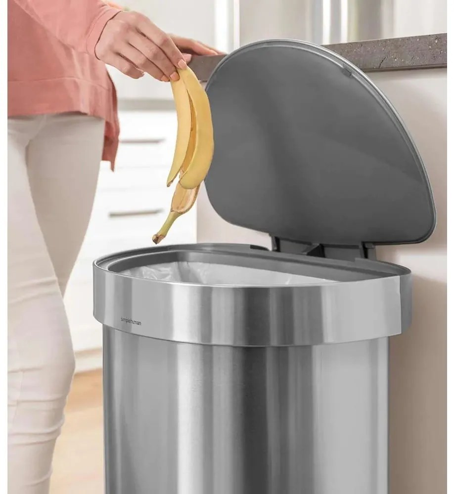 Rozsdamentes acél pedálos szemetes 45 l - simplehuman